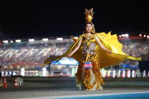 BIB: 
                            <button type="button" onclick="openModal(24092952)" class="btn btn-primary btn-sm float-right btn-popup" data-toggle="modal" data-target=".modal-high-quality">
                        <i class="fas fa-shopping-cart"></i> Add to Cart
                    </button>
                                            <button type="button" onclick="isThisMe(24092952, true)" class="btn btn-success btn-sm float-right btn-popup btn-isme hidden" data-toggle="tooltip" data-placement="bottom" title="นี่คือรูปของคุณใช่ไหม คลิกที่นี่เพื่อเอาเข้าอัลบั้ม">
                        <i class="fas fa-plus"></i> Add to album
                    </button>
                    <button type="button" onclick="isThisMe(24092952, false)" class="btn btn-warning btn-sm float-right btn-popup btn-isnotme hidden">
                        <i class="fas fa-ban"></i> Remove from album
                    </button>